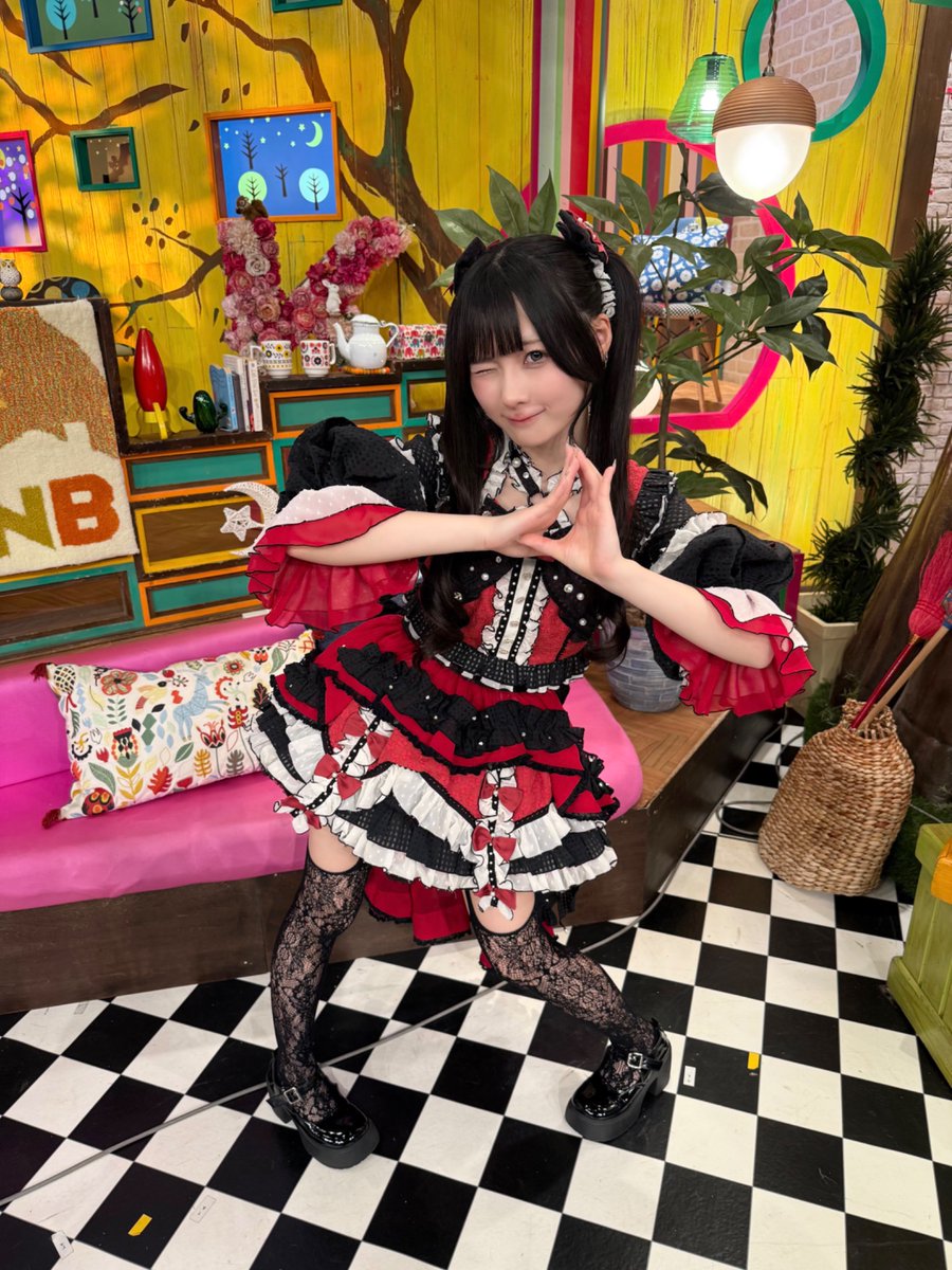 きゅるりんってしてみて tweet media