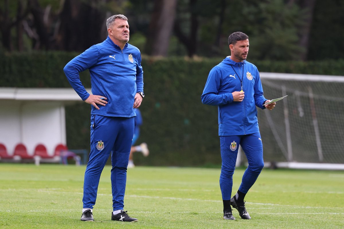 Thanks Mexico, Merci, Danke, Grazie, Gràcies! 🇲🇽
It’s already been three months since I finished my adventure with <a href="/Chivas/">CHIVAS</a>!
Now it’s time for new challenges. After such a rewarding chapter, I’m excited for what’s next…! 💪🏽🔥