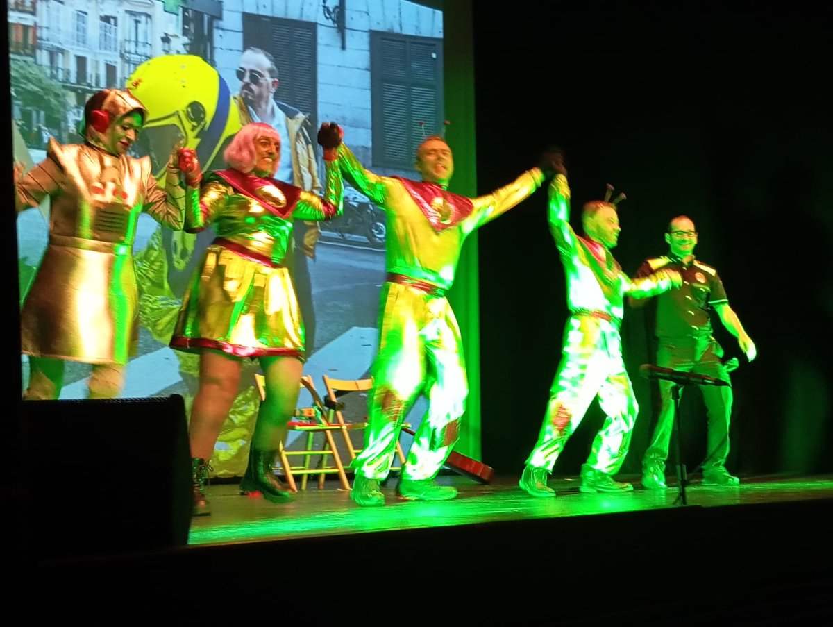 L’alumnat de 1r ha visitat el Teatre Modern. Amb reflexions, música i humor es fa una cloenda a tot l’aprenentatge vivencial que han viscut els infants durant el curs sobre la seguretat viària amb l’ajuda de la policia local.
#EducacióViària
#TeatreModern