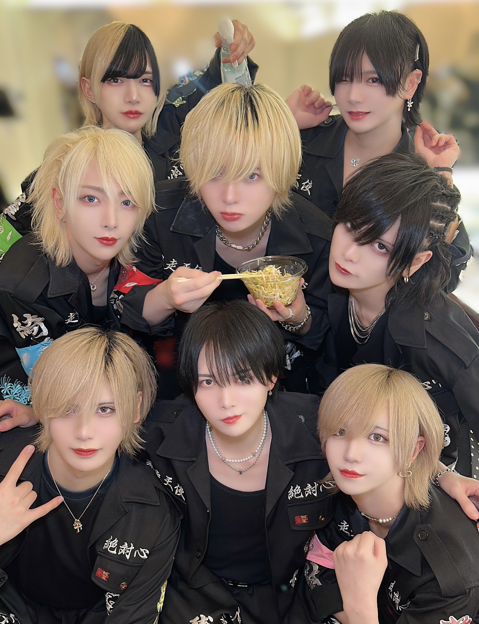 TNX フィ ポラロイド 私服 久違的涼先輩🌿 . 📷：@zxc7733956 . #角色扮演 #孤獨搖滾 #山田