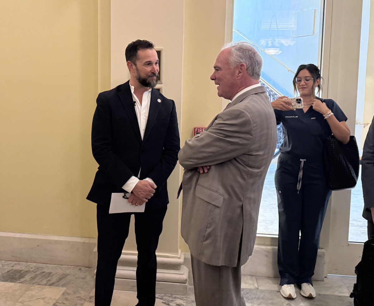 Judy Kurtz (@judykurtz) on Twitter photo Coming to you from the Capitol this AM, where āThe Pittā star Noah Wyle is here talking to lawmakers (including <a href="/SenTimKaine/">Senator Tim Kaine</a>) about funding for programs aimed at improving mental health services for health care workers. Coming to you from the Capitol this AM, where āThe Pittā star Noah Wyle is here talking to lawmakers (including <a href="/SenTimKaine/">Senator Tim Kaine</a>) about funding for programs aimed at improving mental health services for health care workers.