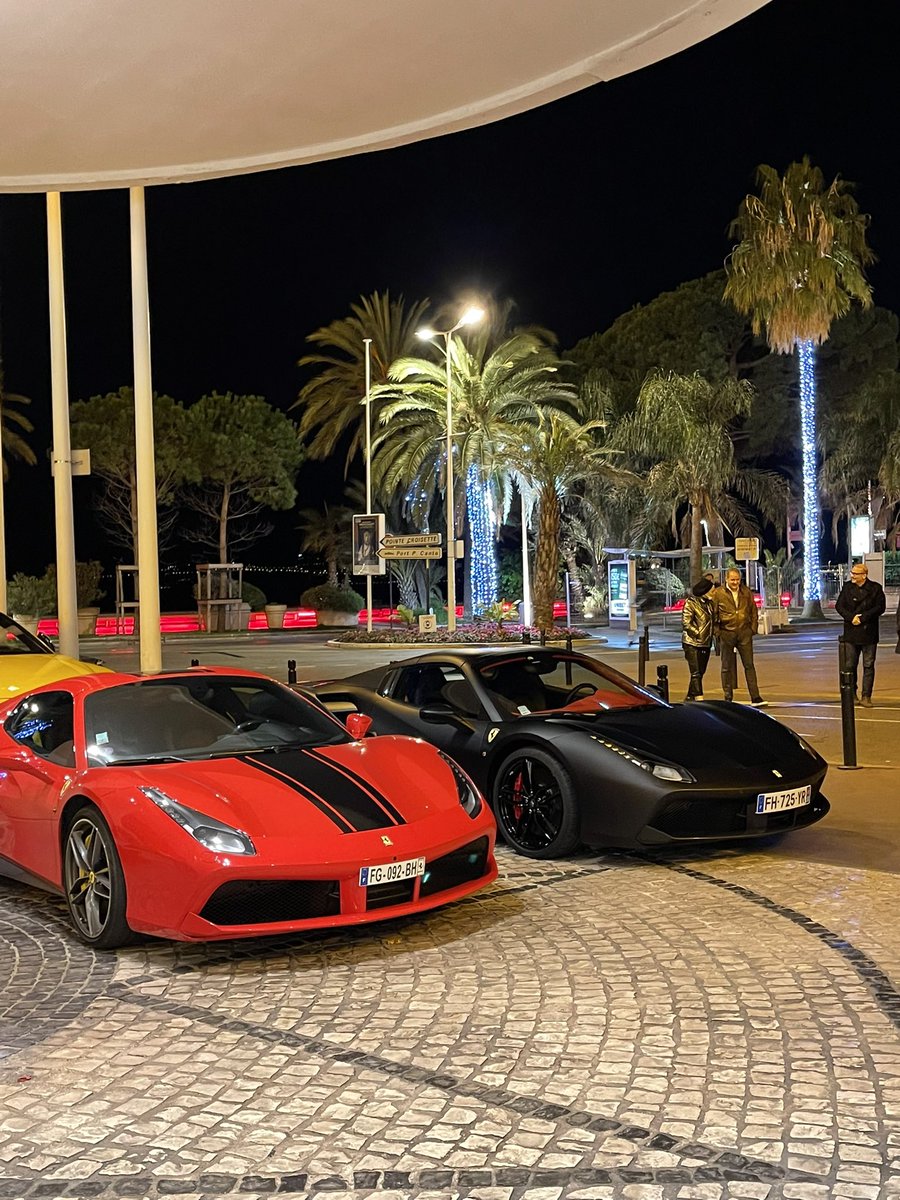 cannesluxe's tweet photo. Why have one Ferrari when you can have two? Sitting outside the Martinez hotel on the French Riviera.  #car #supercar #cannes #cannesluxe https://t.co/5CxraCi6pu