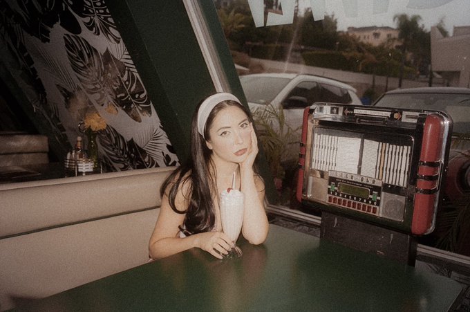 Watch Jane Wilde's leaked NSFW photo on TwXstars