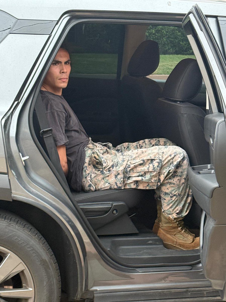 USAttyEssayli's tweet image. ARRESTED: Alejandro Theodoro Orellana was arrested this morning by @FBILosAngeles on an allegation of Conspiracy to Commit Civil Disorders (18 USC 371) for distributing face shields to suspected rioters on Tuesday. We are moving quickly to identify and arrest those involved in…