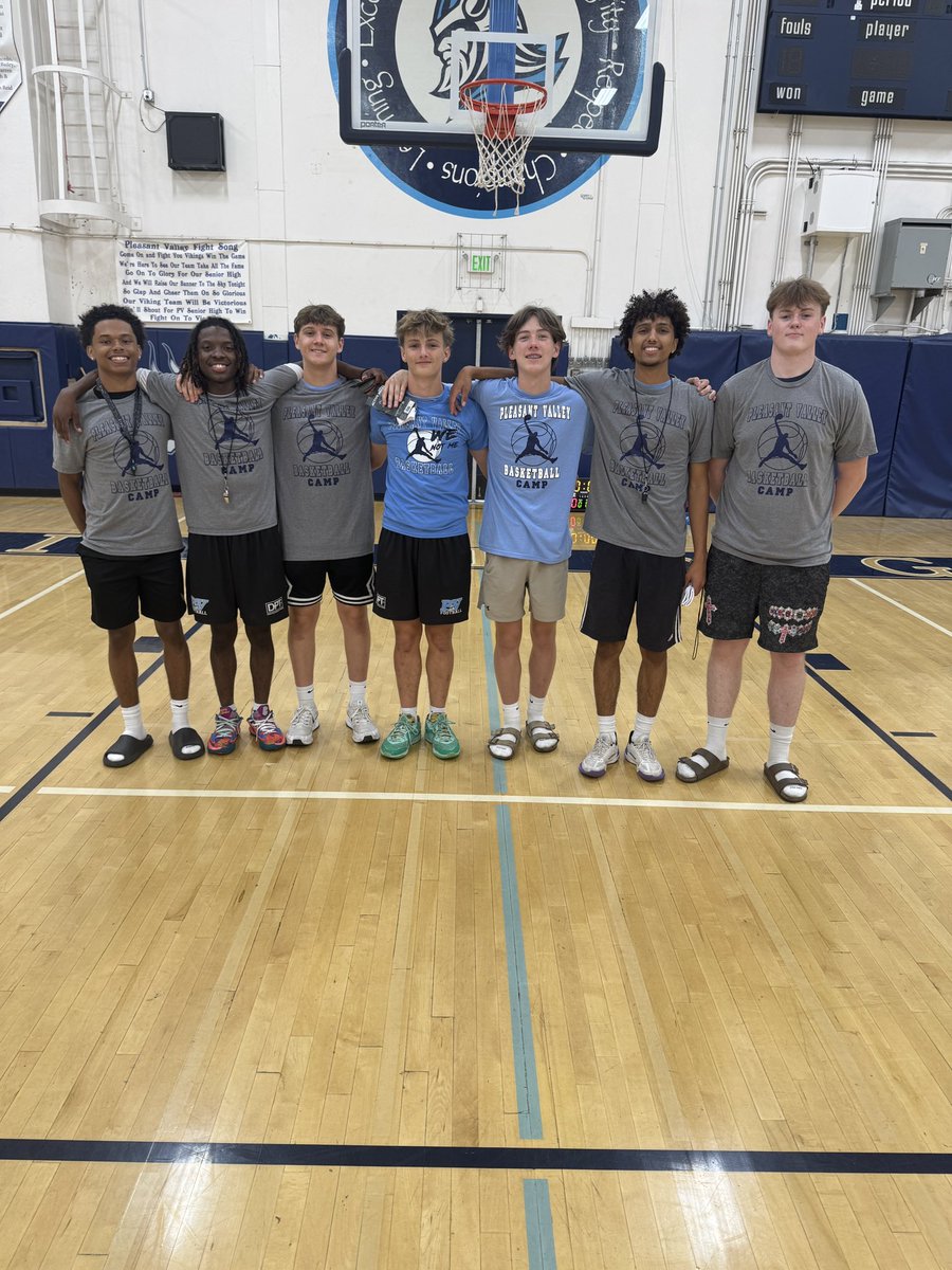 VikingCoachK's tweet photo. A huge thank you to all the campers who attended the PV Basketball this week!Great to have you and fun to watch kids get better, learn, and have fun playing basketball. Ty to our PV players who were outstanding instructors at the camp! https://t.co/prCNk9Aix7