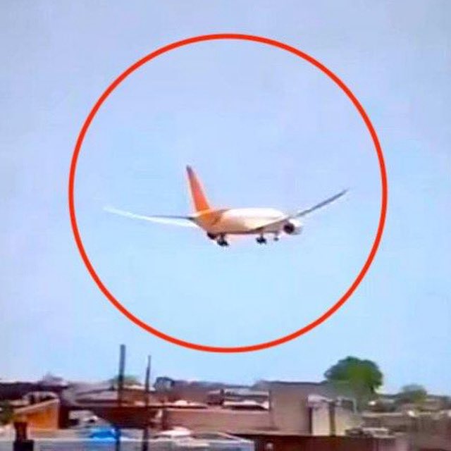 In this immense tragedy AFOHR extends heartfelt condolences and stands in solidarity with the families affected by the Air India flight disaster. This event has deeply shaken us. We offer our support to all impacted 
#Ahmedabad #PlaneCrash #AirIndia #AI171 #RescueOperation