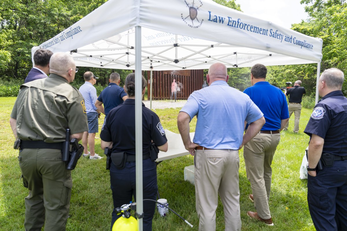 CBPLESCXD's tweet image. .@CBPOpsSpprtEAC Casey Durst, LESC, and @CBP's Advanced Training Center hosted a congressional site visit this week. The group received interactive demos on CBP's authorized firearms and less-lethal devices, as well as briefings on CBP's use of force policy and LESC operations.