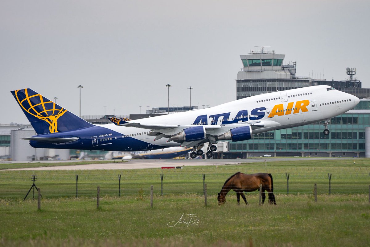 AirbusRed (@airbusred) on Twitter photo Atlas Air Boeing 747-400 N322SG departing Manchester for Fort Lauderdale taking Manchester City to the FIFA Club World Cup. <a href="/AtlasAirWW/">Atlas Air Worldwide</a> <a href="/manairport/">Manchester Airport</a> <a href="/MCFC/">Now @ManCity</a> <a href="/FIFACWC/">FIFA Club World Cup</a> #mancity #boeing747 <a href="/MENnewsdesk/">Manchester News MEN</a> #aviation #qots #avgeek #aviationphotography ๐บ๐ธ Atlas Air Boeing 747-400 N322SG departing Manchester for Fort Lauderdale taking Manchester City to the FIFA Club World Cup. <a href="/AtlasAirWW/">Atlas Air Worldwide</a> <a href="/manairport/">Manchester Airport</a> <a href="/MCFC/">Now @ManCity</a> <a href="/FIFACWC/">FIFA Club World Cup</a> #mancity #boeing747 <a href="/MENnewsdesk/">Manchester News MEN</a> #aviation #qots #avgeek #aviationphotography ๐บ๐ธ
