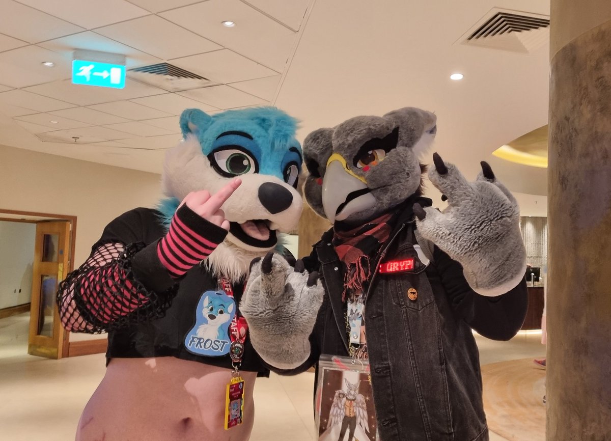 Frost Ott π¦¦πΎπ (@frostotter) on Twitter photo Me and <a href="/A_Bin_Chicken/">Aries Gryphon π CFz</a> say fuck the haters, be you! Don't let anyone try and ruin your day or turn you into something you're not π Me and <a href="/A_Bin_Chicken/">Aries Gryphon π CFz</a> say fuck the haters, be you! Don't let anyone try and ruin your day or turn you into something you're not π