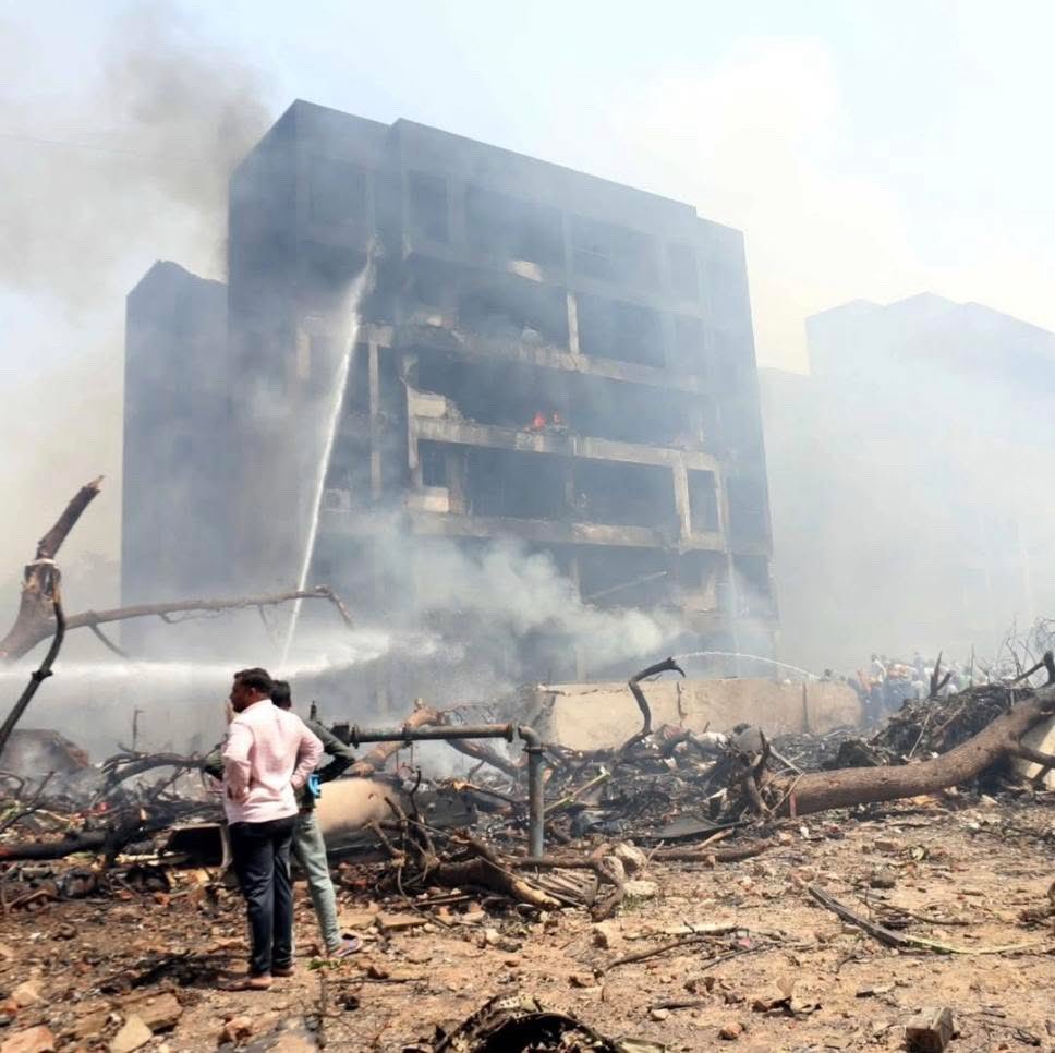 DigitalDevarsh's tweet photo. Sending prayers and strength to everyone impacted by the plane crash in Ahmedabad. Let’s hope for swift response and safety for all. 🕊️ #Ahmedabad #Tragedy #planecrash https://t.co/BpFXJemXH5