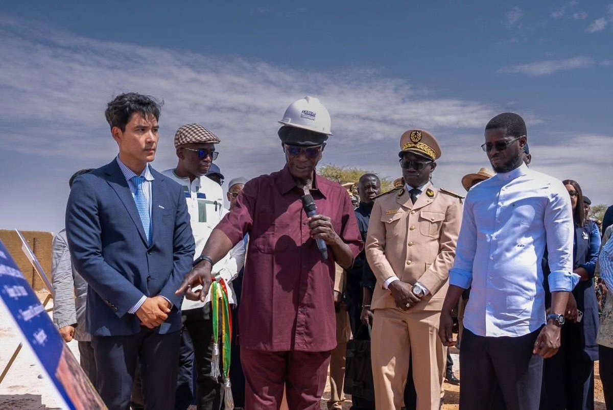 Dr Mabouba Diagne (@mabouba_diagne_) on Twitter photo TOURNÉE ÉCONOMIQUE DE SON EXCELLENCE BASSIROU DIOMAYE FAYE DANS LA RÉGION DE SAINT-LOUIS <a href="/PR_Diomaye/">Bassirou Diomaye Faye</a>
Ce jeudi, j’ai eu l’honneur d’accompagner Son Excellence Monsieur le Président de la République, Bassirou Diomaye Faye, dans le pôle territoire Nord, plus précisément à Ndiayène TOURNÉE ÉCONOMIQUE DE SON EXCELLENCE BASSIROU DIOMAYE FAYE DANS LA RÉGION DE SAINT-LOUIS <a href="/PR_Diomaye/">Bassirou Diomaye Faye</a>
Ce jeudi, j’ai eu l’honneur d’accompagner Son Excellence Monsieur le Président de la République, Bassirou Diomaye Faye, dans le pôle territoire Nord, plus précisément à Ndiayène