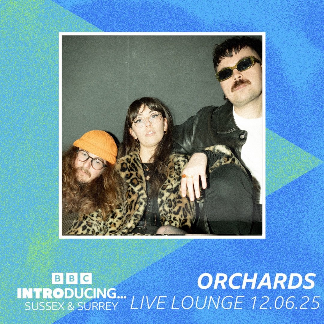 Dan Fane (@dannuiel) on Twitter photo Tonight at 8pm
Doing a live session & interview on <a href="/bbcintroducing/">BBC Music Introducing</a> with @melitaradio
Listen live online here:
bbc.co.uk/sounds/play/li…
Text in during the show (you need to start texts with the word ‘surrey’) on 81333 (normal rates apply)
WhatsApp during the show on 08000 321333 Tonight at 8pm
Doing a live session & interview on <a href="/bbcintroducing/">BBC Music Introducing</a> with @melitaradio
Listen live online here:
bbc.co.uk/sounds/play/li…
Text in during the show (you need to start texts with the word ‘surrey’) on 81333 (normal rates apply)
WhatsApp during the show on 08000 321333