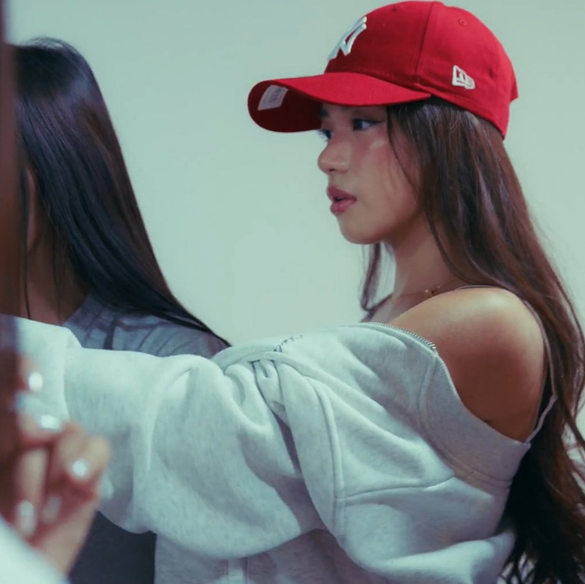 tina ౨ৎ tweet media