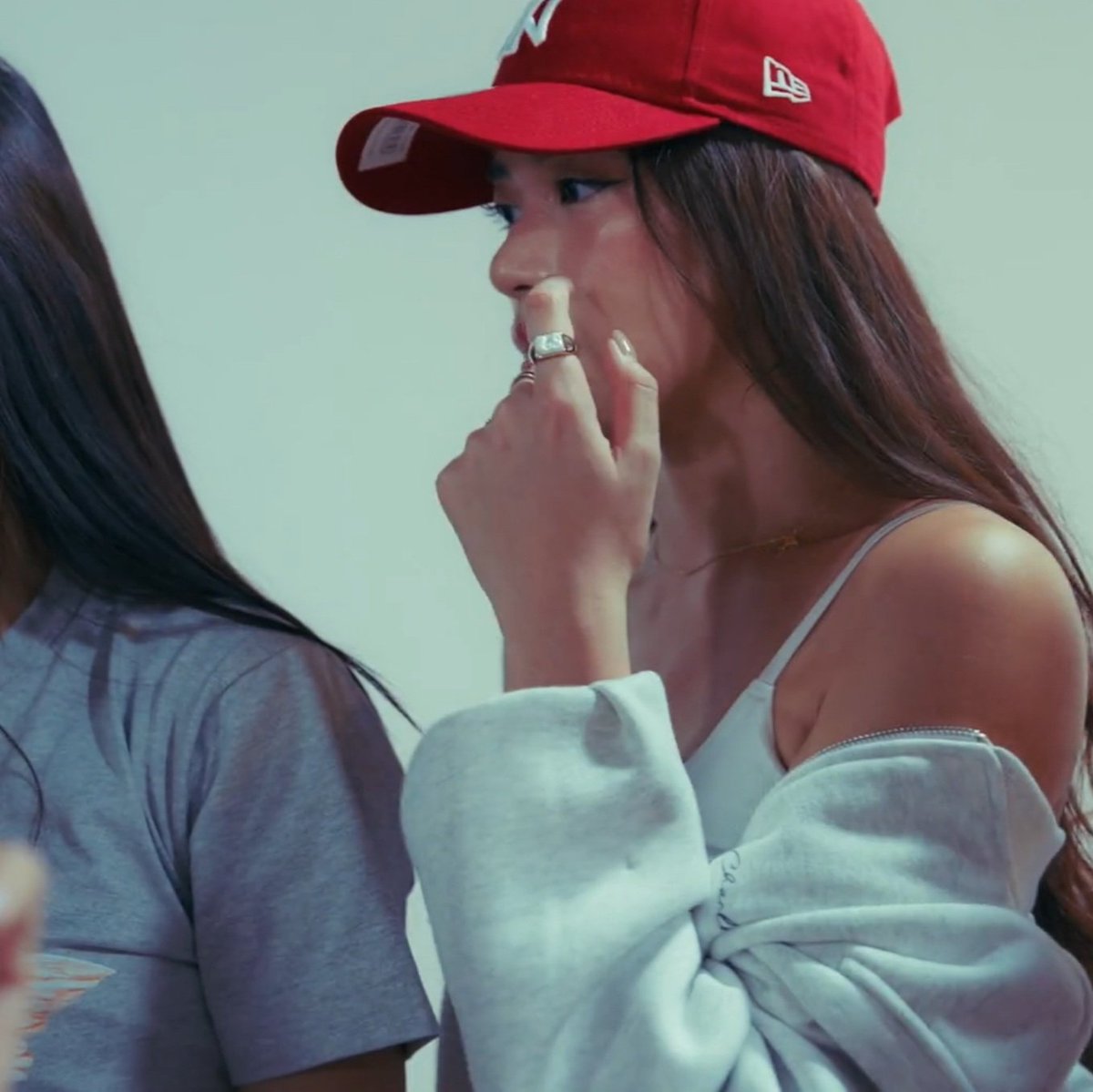 tina ౨ৎ tweet media