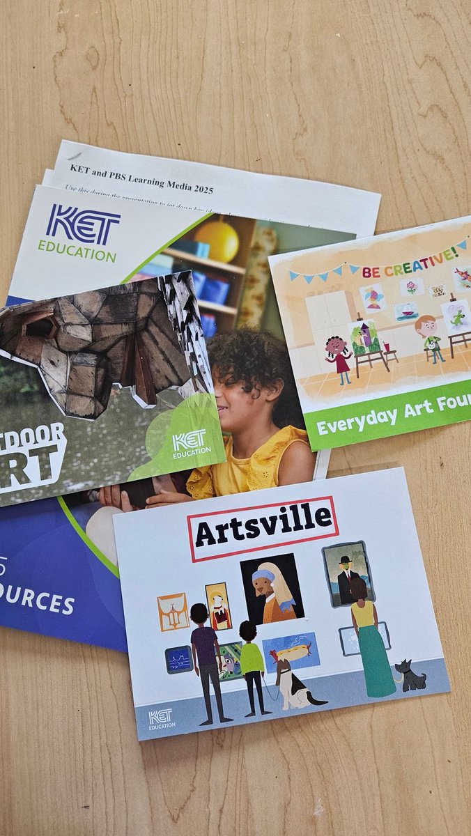 Gearing up for a great year in elementary art with fantastic KET resources at the KEDC summer conference!
#KEDCgrants
<a href="/KEDC1/">KEDC</a> 
<a href="/KedcARTS/">RENAISSANCE Grant</a>