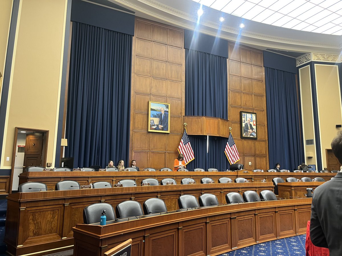 Ross Dellenger tweet media