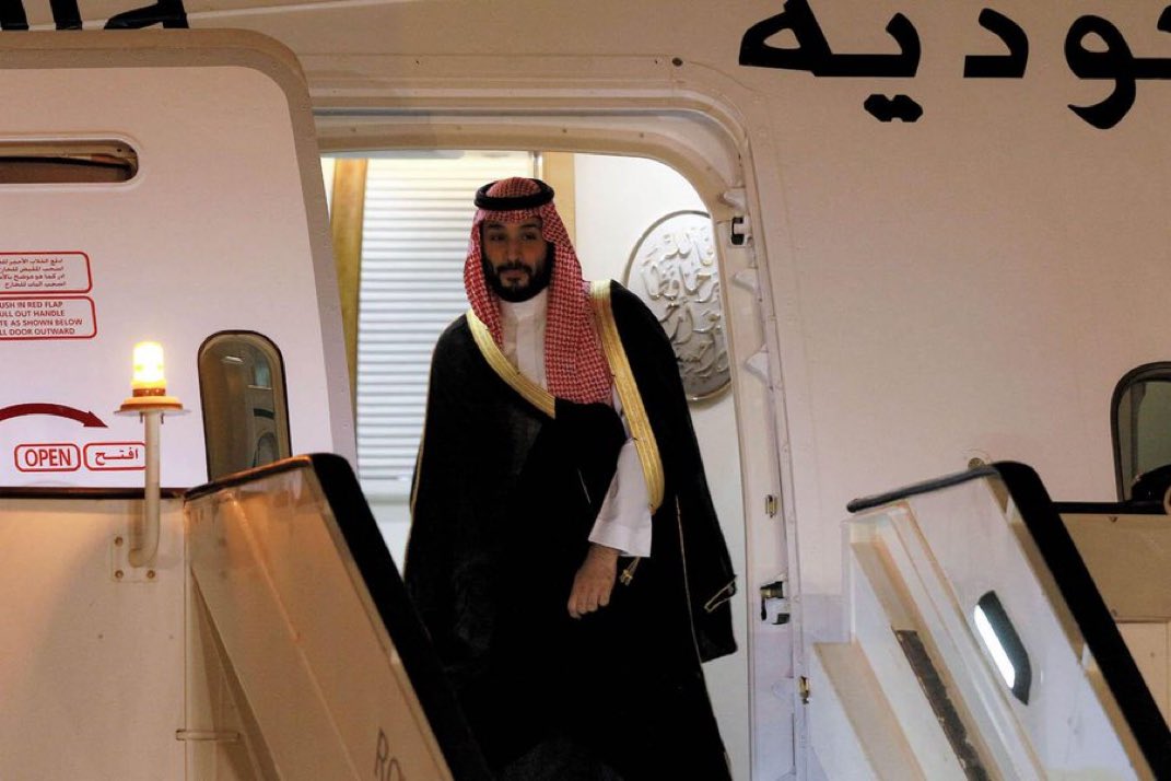 drhossamsamy65's tweet photo. مع تواتر أنباء انسحاب القوات الأمريكية من الشرق الأوسط بسبب تمهيد المسرح لحرب محتملة، تسرّبت معلومات عن تجهيزات سرّية لمغادرة ابن سلمان وكبار العائلة للمنطقة… ‼️ https://t.co/1sXrZyBy2l