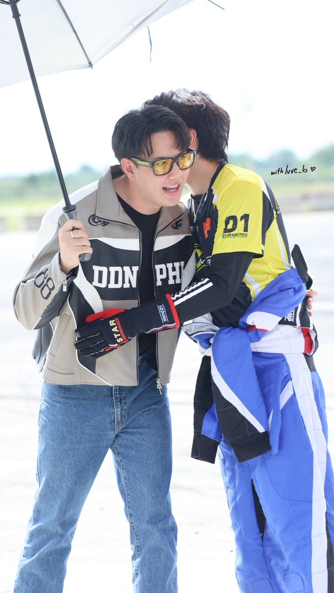 Bambam_2401's tweet image. Hug the baby boy 🥰
This pics will warm your heart💙
 
HBD BUILD NEXT LEVEL DAY 
#Chapter31WithBuild
@JakeB4rever #BuildJakapan