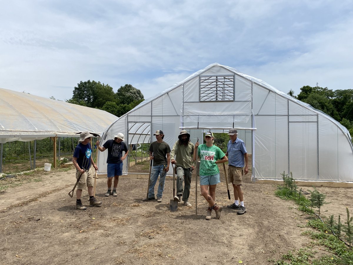 NiftyHoops's tweet image. Tell us—what would YOU grow if you had an extra 60 days in your season?
With a hoop house kit, that’s not a dream—it’s doable.
Let’s make it happen.
🌤️ niftyhoops.com/hoophouses #GrowMore #SeasonExtension #NiftyHoops
