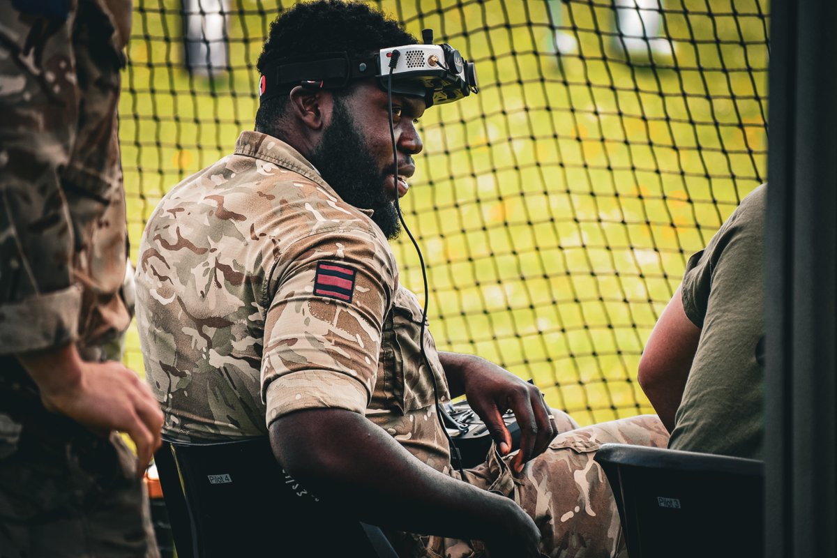 Proud_Sappers's tweet image. 🚁💥 FPV DRONE RACING TAKEOFF! 💥🚁

@35Eod hosted its 1st-ever Drone Racing &amp;amp; Orientation event — bringing troops from all services together to battle for the 🥇 as top drone pilot!

Speed. Skill. Serious competition.

#SapperFamily #SapperSmart #BritishArmy