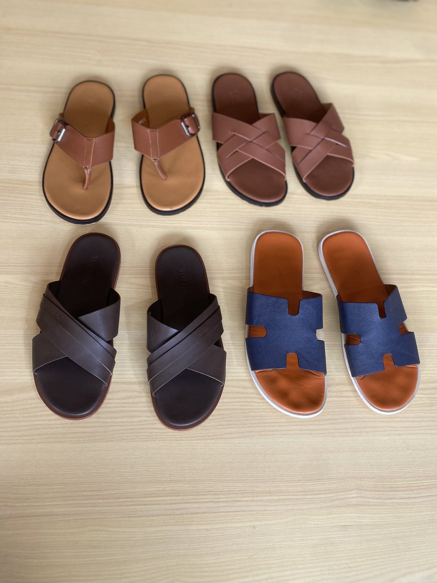 Available
Sandals 
Material 
Leather 
Mtumba 
WhatsApp: +25565675535908
#Mtumbashoes #Sandals