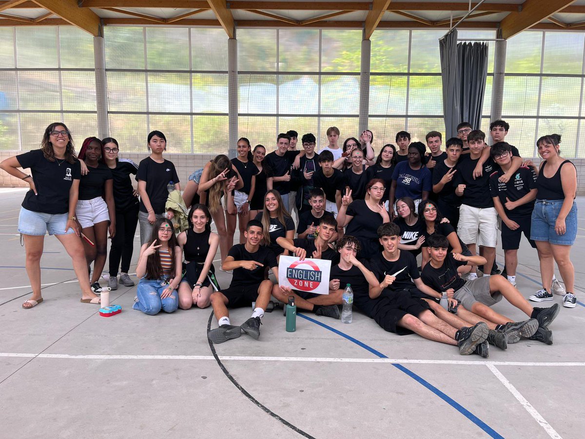 ins_sant_andreu's tweet photo. Celebrem una nova edició del «Funny Day», amb les escoles Àngel Guimerà, Joan Maragall i JJ Ortiz. https://t.co/vdiZ4HvHZo