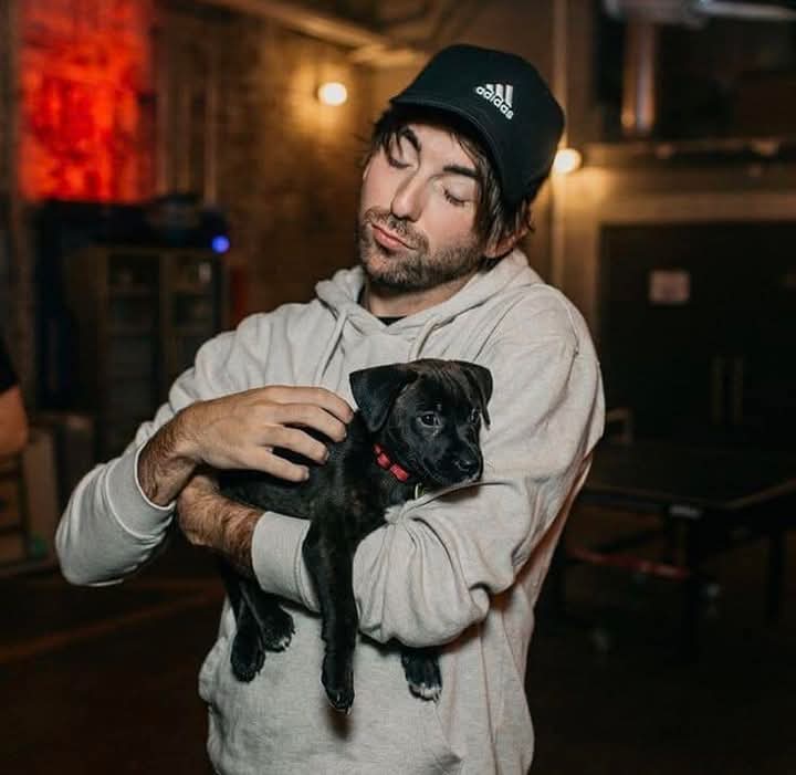 Levi (@melancholyatl) on Twitter photo 