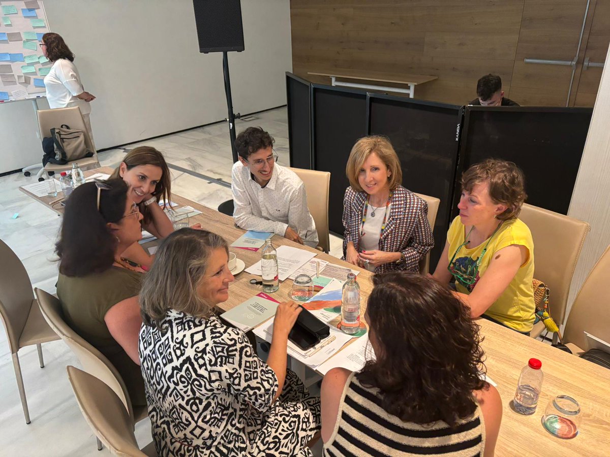 Agradecemos a la <a href="/EASPsalud/">Escuela Andaluza SP</a> su apoyo y participación, así como la industria colaboradora, y por supuesto a ponentes y demás compañeros por compartir su trabajo, conocimiento y experiencias.

#NefroSAN #NefrologíaAndaluza