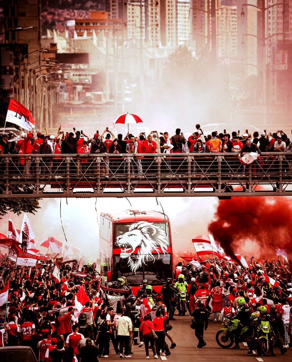 SerratoSebas298's tweet photo. Hoy juega el Club Independiente Santa Fe. https://t.co/zkku0UFk1F