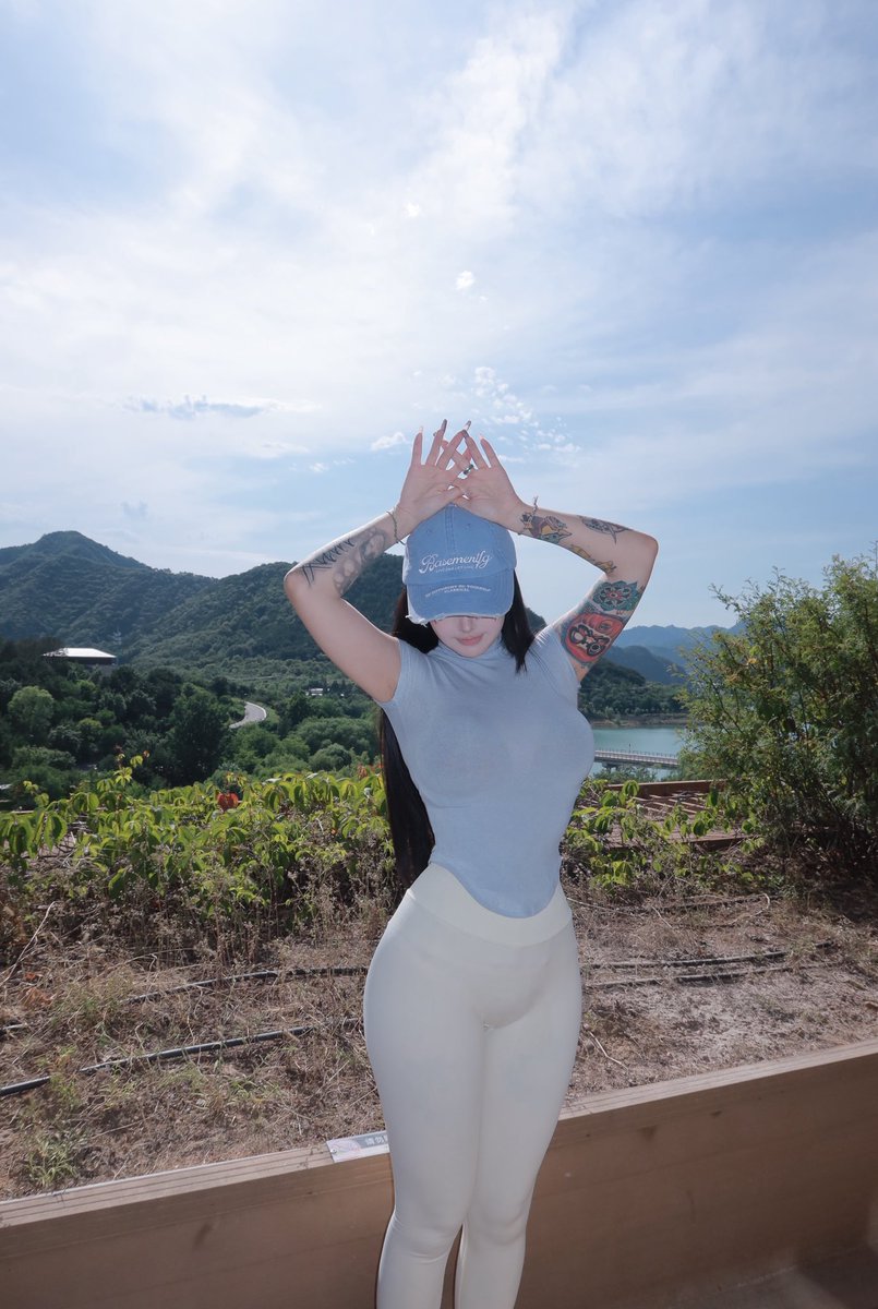 ☀️+100 https://t.co/mCVxk7gs5H