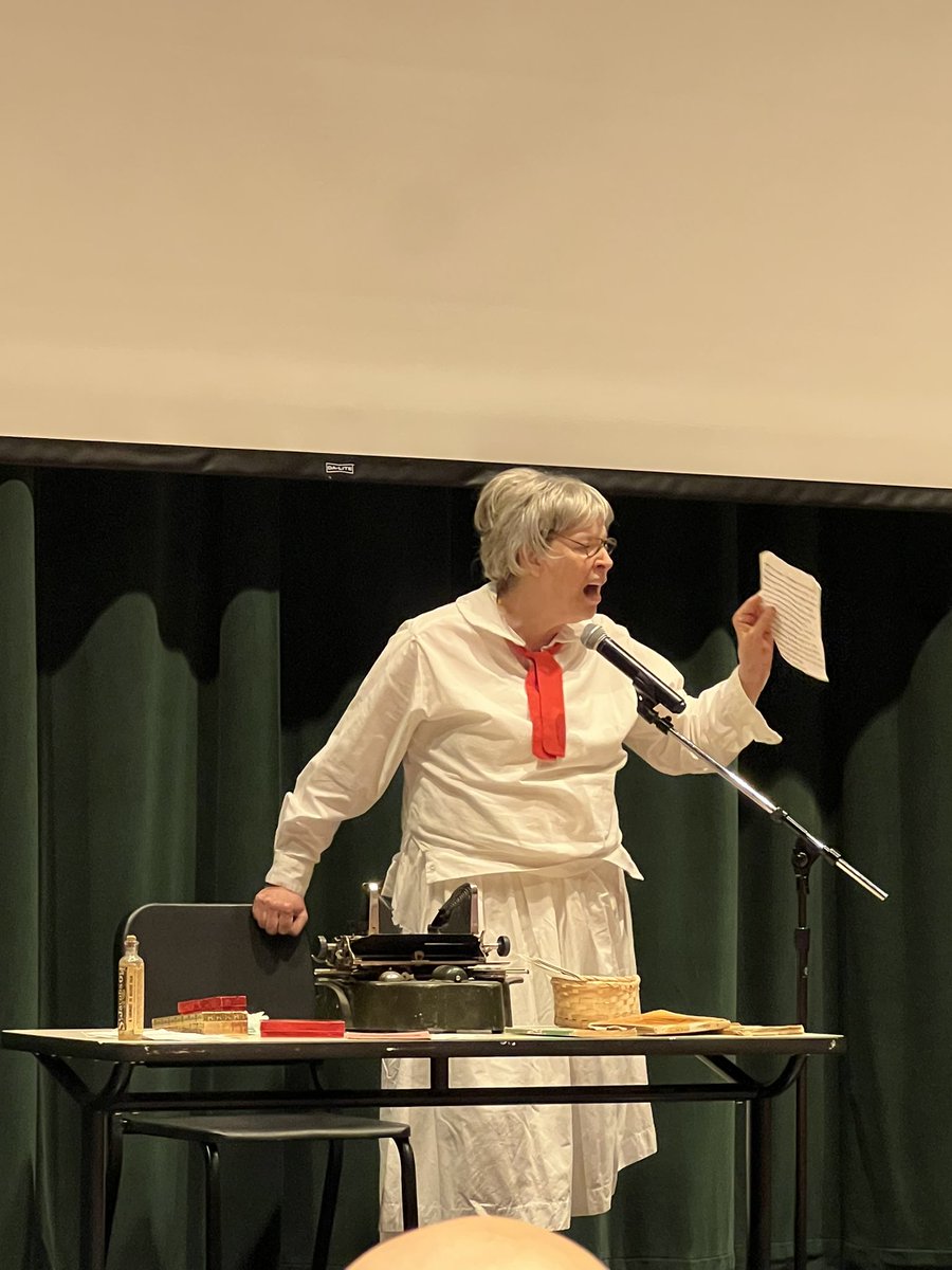 Another amazing Chautauqua with Alice Lloyd! History coming alive! This is the most engaging way to present history! #KEDCgrants <a href="/KyCharge/">KYCharge</a> <a href="/KEDCGrants/">KEDC Grants</a>
