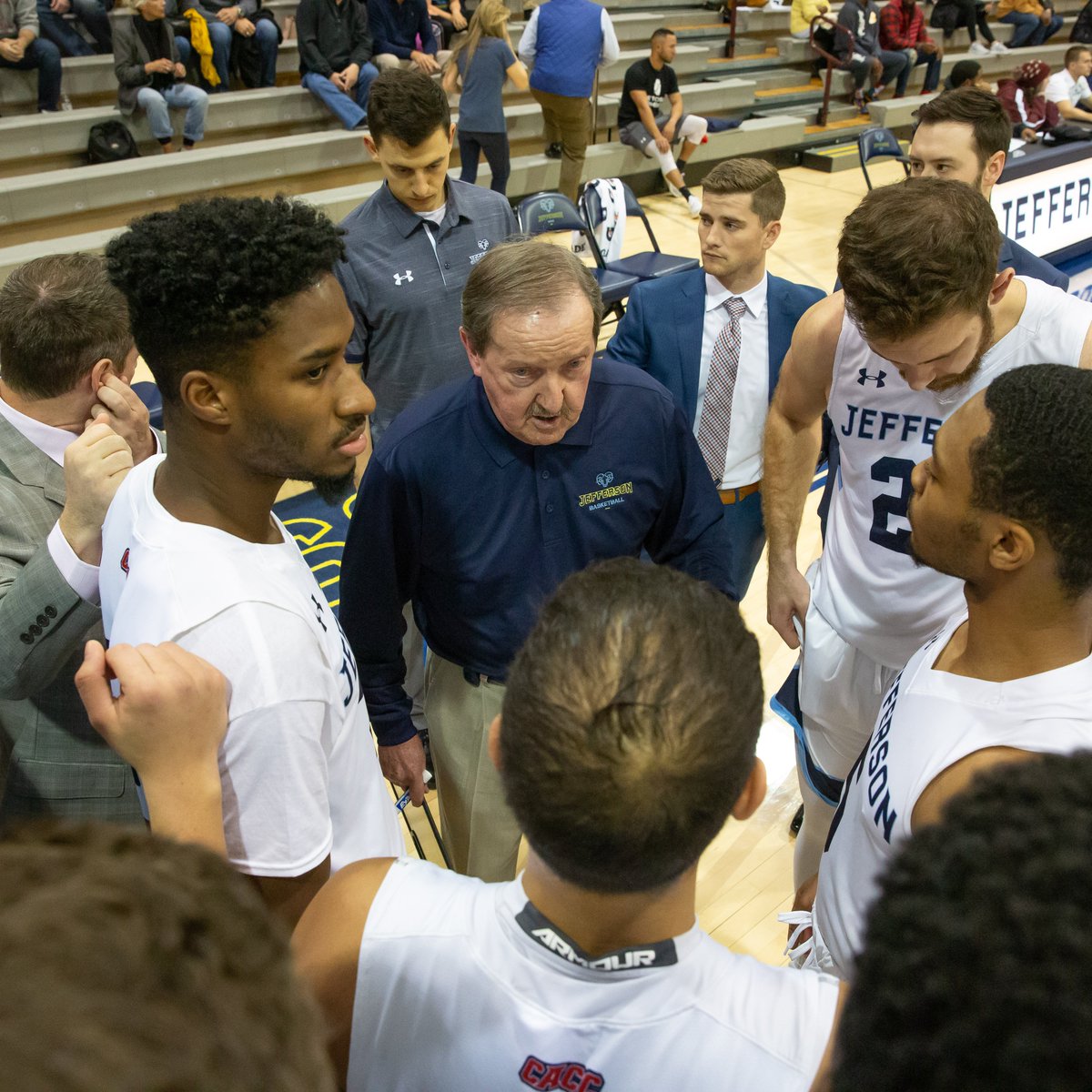 All-time greats!

Congratulations to longtime coaches Dan McCarrell and Herb Magee on being selected to the Small College Basketball Hall of Fame Class of 2025!