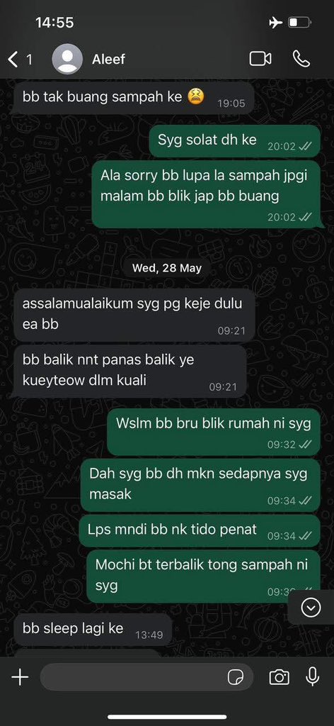 zulazri03's tweet image. Abam loreng Letak nama alef sebab tak nak kantoi dengan wife time PJJ. Tapi tuhan maha adil tetap kantoi. Aku tak paham la lelaki skrg. Kau dh ade bini tapi kau buat camni.
Kalau dah tak nak, pulangkan cara elok macam mana kau ambik dia. Ni kau curang. BODOH