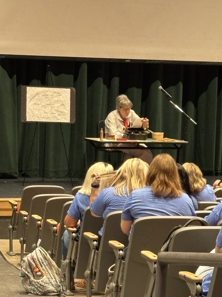 letSARAHexplain's tweet photo. Went back in history to meet Alice Lloyd. She truly is the “stubbornest woman in Kentucky.” Such an inspiration! @KEDCGrants #kedcgrants https://t.co/8JjjMIkfuK