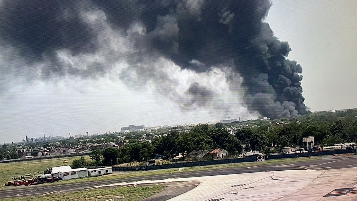 arch01s's tweet photo. Praying for the souls on Air India Flight AI171! A tragic crash in Ahmedabad—let’s send love, strength, and hope to the passengers, crew, and families. Share to spread the prayer! #PrayForAI171 #AhmedabadCrash #StayStrong"
#Ahamdabad https://t.co/QiQI19VxCd