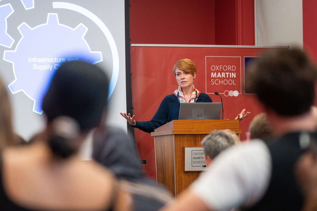 🌍 Transnational climate risks are reshaping UK resilience. A new blog from the Systemic Resilience Initiative explores how climate risks threaten UK supply chains, food, and energy security. 

Authored by Roosa Lambin, Nicola Ranger &amp; Jasper Verschuur.

oxfordmartin.ox.ac.uk/blog/uk-resili…