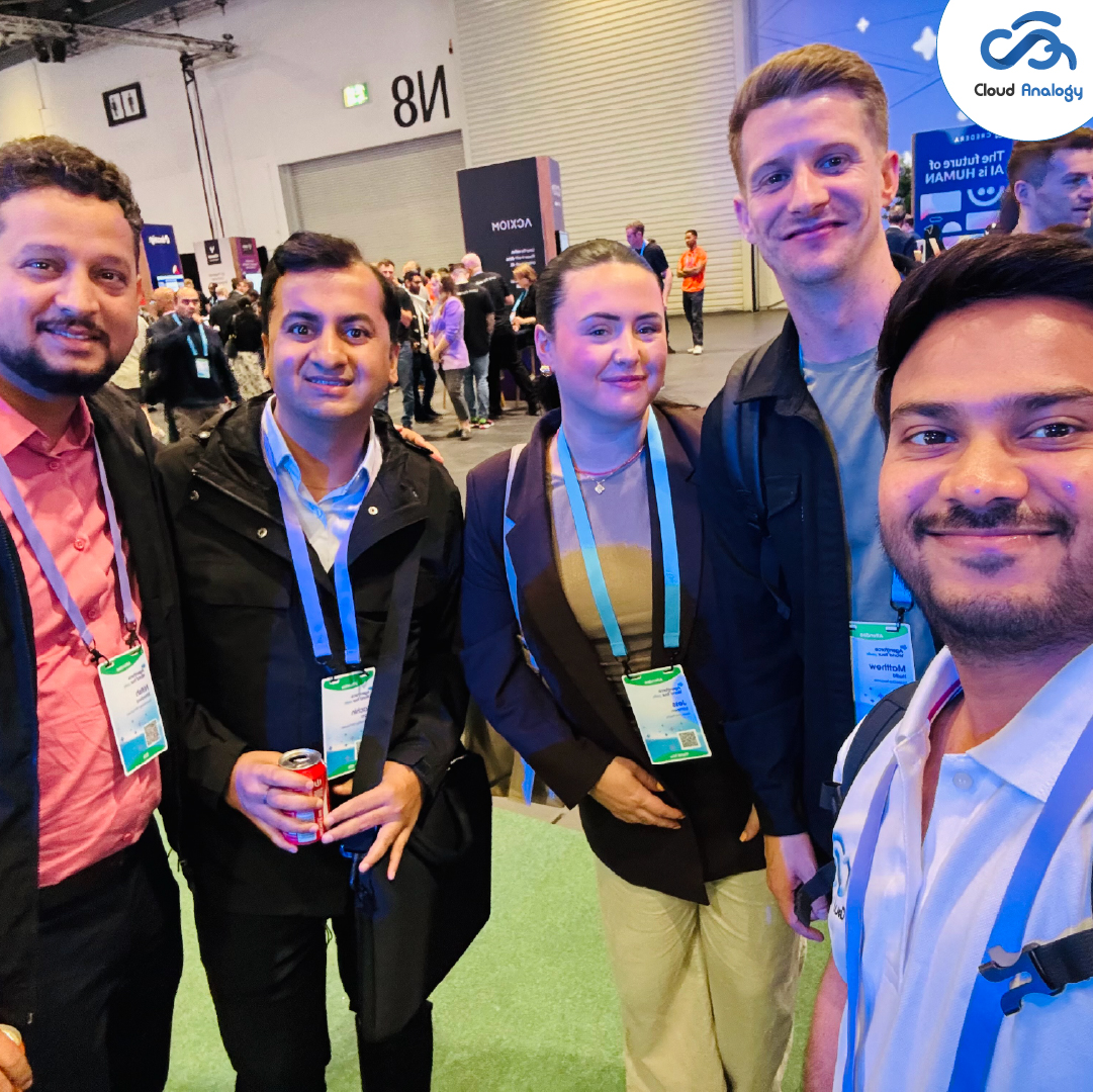 Live from Agentforce World Tour London | TDX!
The energy is electric
From AI agents to products, Cloud Analogy is right in the middle of the action.

We’re building, connecting &amp; shaping the Agent Era.

#Agentforce #TDX #AgentEra #TrailblazerDX2025 #CloudAnalogy