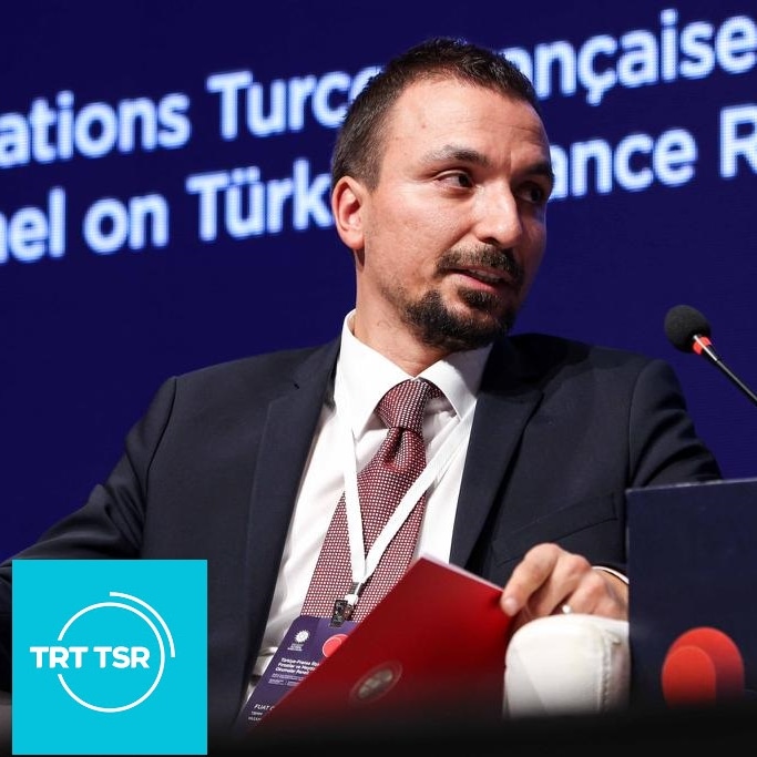 Teknosfer – 12 Haziran 2025 | Canlı Yayın
Bugün saat 13.15’te TRT Türkiye’nin Sesi Radyosu’nda! 🎙️

Gündemimizde:
☄️ Ay’a asteroid çarparsa ne olur?
🧑‍🚀 NASA başkan adayı neden geri çekildi?
🌌 Tianwen-2 ne keşfedebilir?
📵 Fransa'dan 15 yaş altına sosyal medya yasağı
🔊 Ses