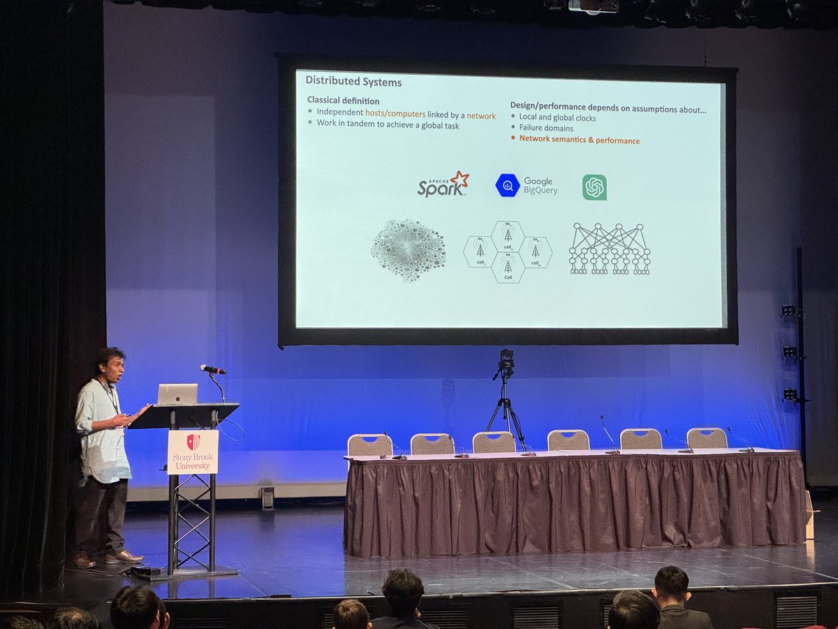 ACMSigmetrics's tweet image. ACM SIGMETRICS 2025: moments of Day 2 - part5 (talks)