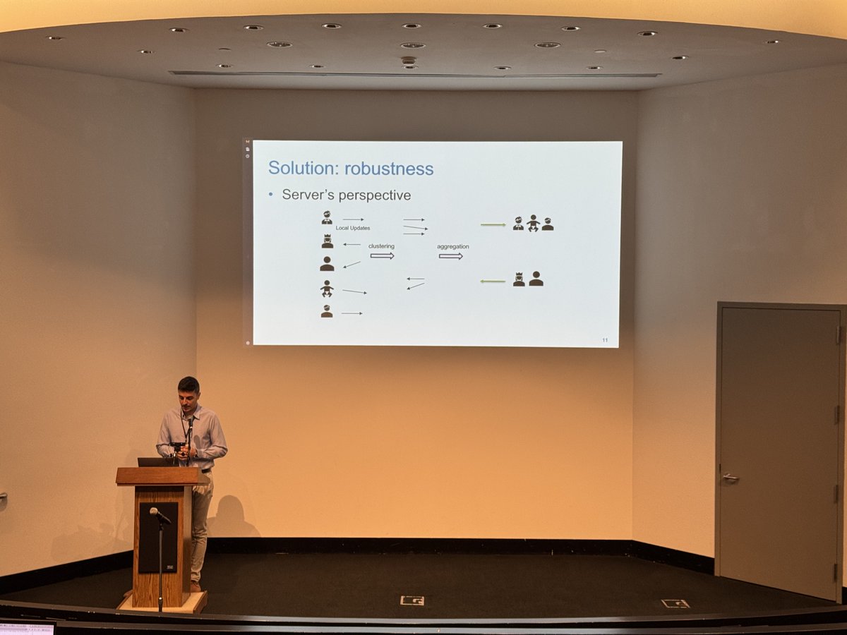 ACMSigmetrics's tweet image. ACM SIGMETRICS 2025: moments of Day 2 - part6 (talks and posters)