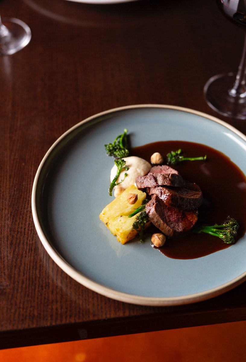 They say it’s the way to a man’s heart…🍴
Great that someone special to an indulgent Sunday lunch this Fathers Day 🎁 

faithlegg.tablepath.com/sunday-lunch-b…

#Faithlegg #SundayLunch #PerfectGift #FathersDay