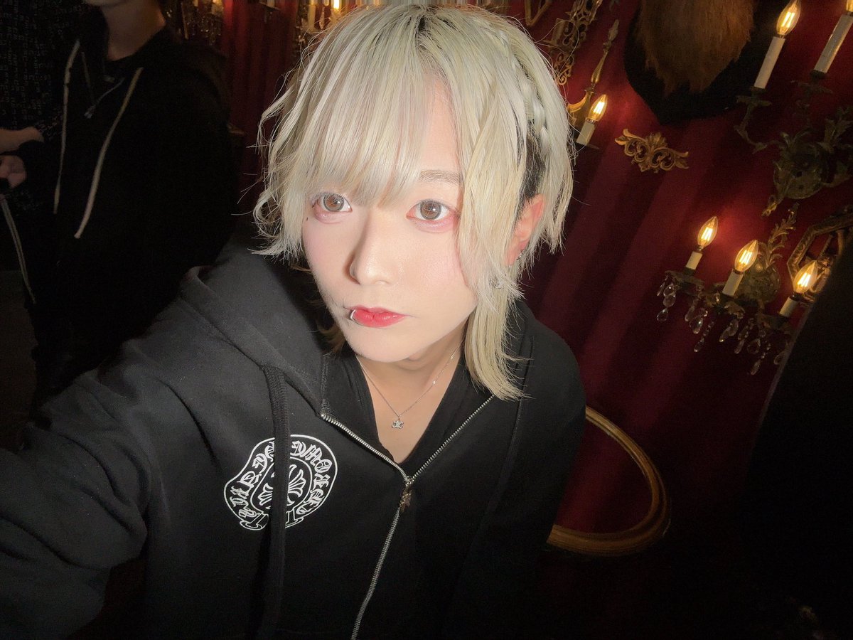 かわいいって？

#ウルフカット #メンズウルフ #メン地下 #メンズ地下アイドル #ホスト #いいね返し #いいねした人で気になった人フォロー #dm下さい