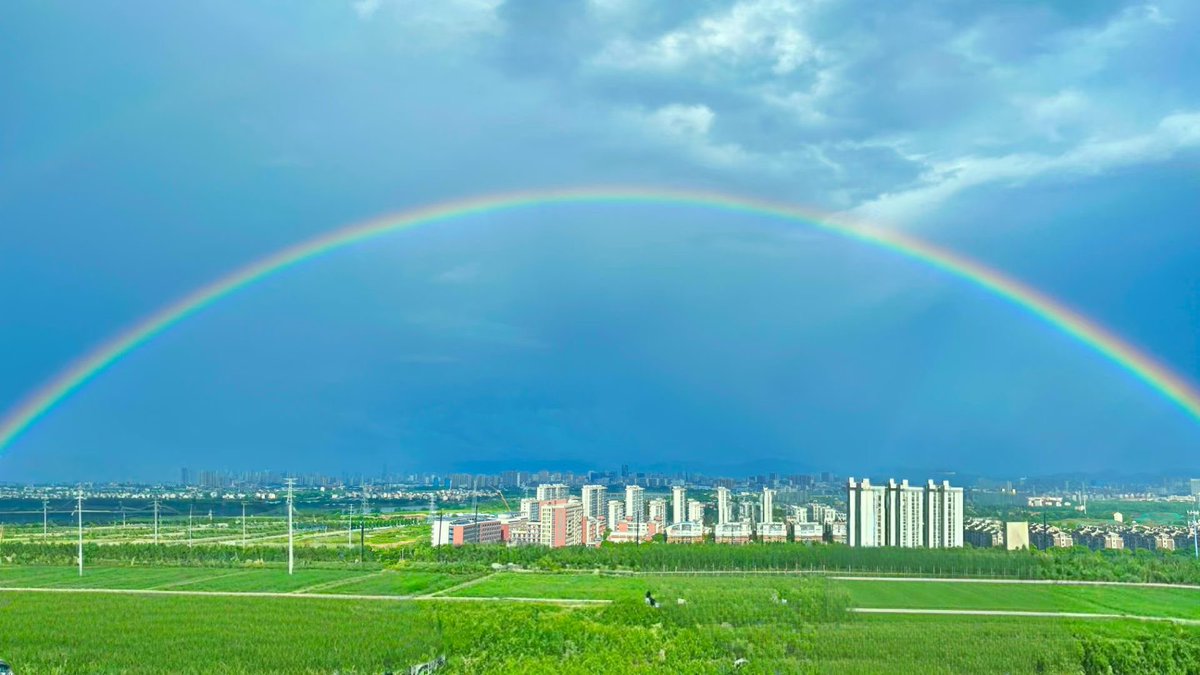 xuhui61934490's tweet photo. 雨后惊现双彩虹🌈，好运连连
#China
#luky https://t.co/cNq6YYBl2P