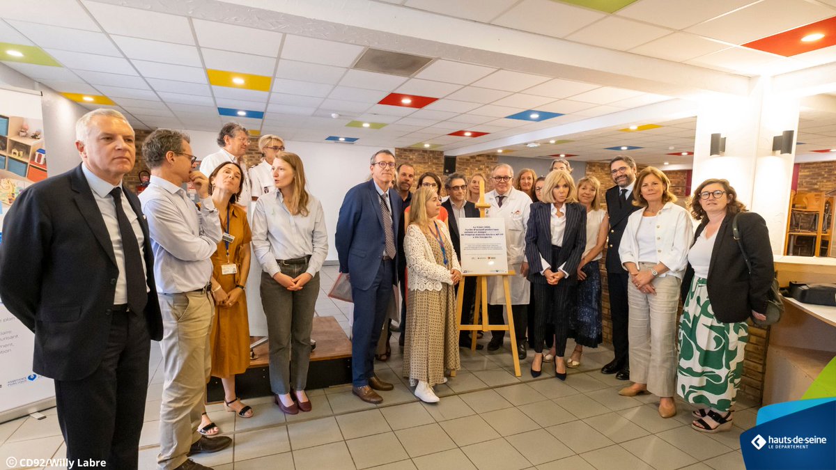 Département des Hauts-de-Seine (@hautsdeseinefr) on Twitter photo 🤝 Une unité essentielle pour protéger les enfants victimes de violences
Alexandra <a href="/fourcade92/">Alexandra Fourcade</a> , Conseillère Départementale déléguée à l’autonomie et la santé, a inauguré l’UAPED de l’hôpital Antoine-Béclère à Clamart en présence de Brigitte Macron, Présidente de la 🤝 Une unité essentielle pour protéger les enfants victimes de violences
Alexandra <a href="/fourcade92/">Alexandra Fourcade</a> , Conseillère Départementale déléguée à l’autonomie et la santé, a inauguré l’UAPED de l’hôpital Antoine-Béclère à Clamart en présence de Brigitte Macron, Présidente de la