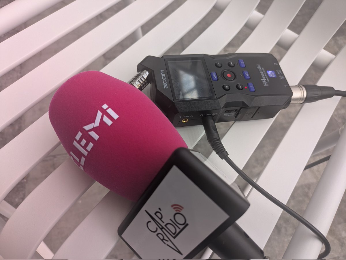 Début de la journée de podcasts créés par les élèves <a href="/AcademieNice/">Académie de Nice</a> <a href="/CavlNice/">CAVL-Nice</a>  sur l'#UNOC3 #UNOceanConference <a href="/LeCLEMI/">CLEMI</a>