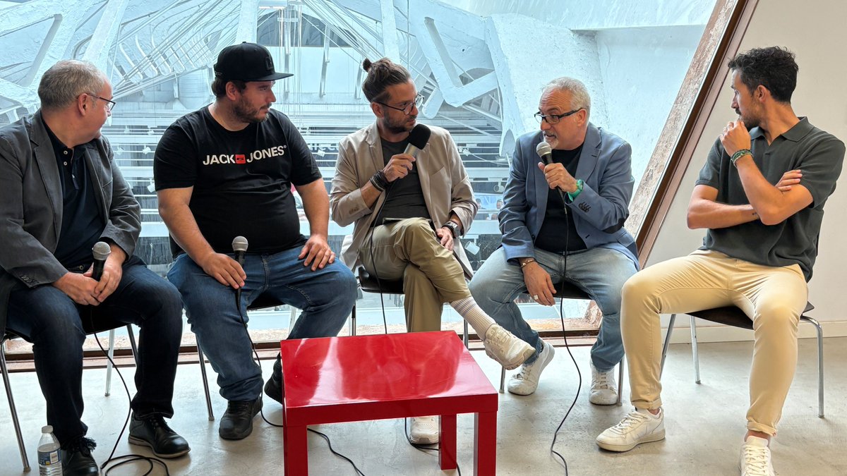 🔛 En directo desde #InnoSur
Getafe no solo tiene industria: tiene talento, visión y futuro.
Charlamos con Javier Luengo, Técnico de Promoción y Emprendimiento del Ayto. de Getafe y Marco A. Sanz, CEO <a href="/apiquality_io/">API Quality</a> sobre cómo la <a href="/uc3m/">UC3M</a> ha favorecido a la transformación.