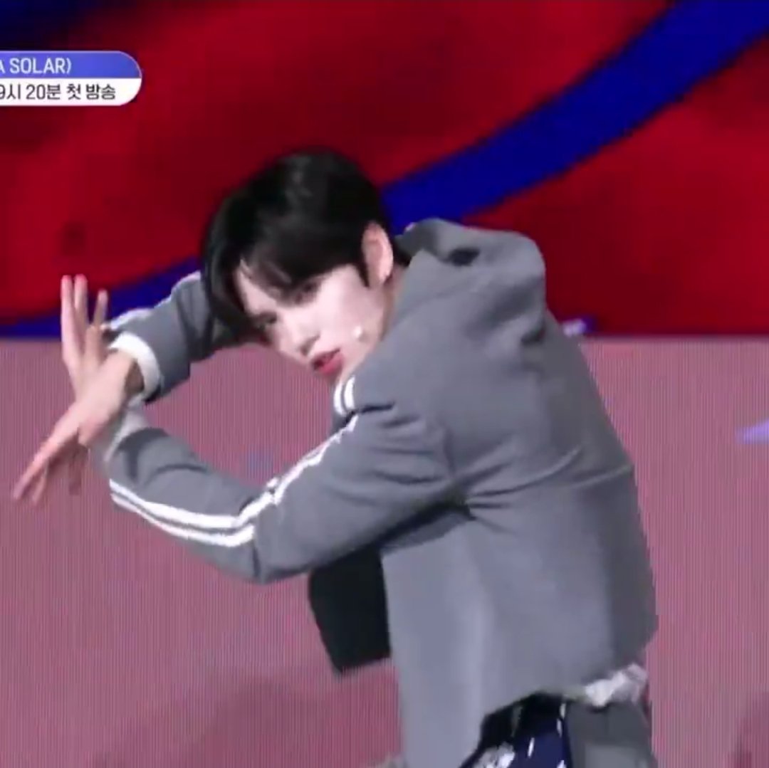 joyfulverrerism's tweet photo. ITS JO GYEHYEON'S VOICE, PLEASE I KNOW IT 

#GYEHYEON #BOYS2PLANET #VERIVERY https://t.co/AhvkUhZCjr
