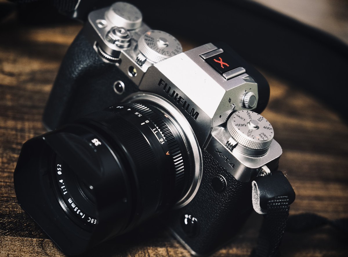 studio_believer's tweet photo. FUJIFILM Xsummit2025視聴しました📸

中国のカメラマンやスタッフの方々が
本当に楽しそうに語っているのを見て、

僕らは人種も国も関係なく喜びを分かち合えると
ちょっと感動しました📷

XF23mm f2.8 欲しい……

#FUJIFILM #fujifilm_xseries #Xシリーズ
#xsummit #xsummitshanghai2025 https://t.co/1z0k8OftJl