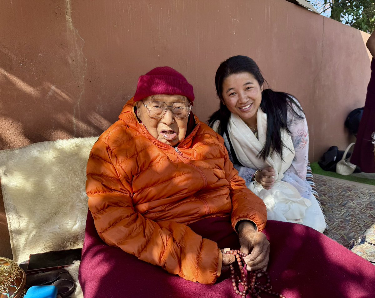 With deep sadness on H.E. Yongdzin Lopon Tenzin Namdak Rinpoché’s passing into Parnirvana,I acknowledge with reverence and pay tribute to His towering treasure of teachings and contributions not just to Yungdrung Bön but Tibetan identity during the most arduous time of the nation