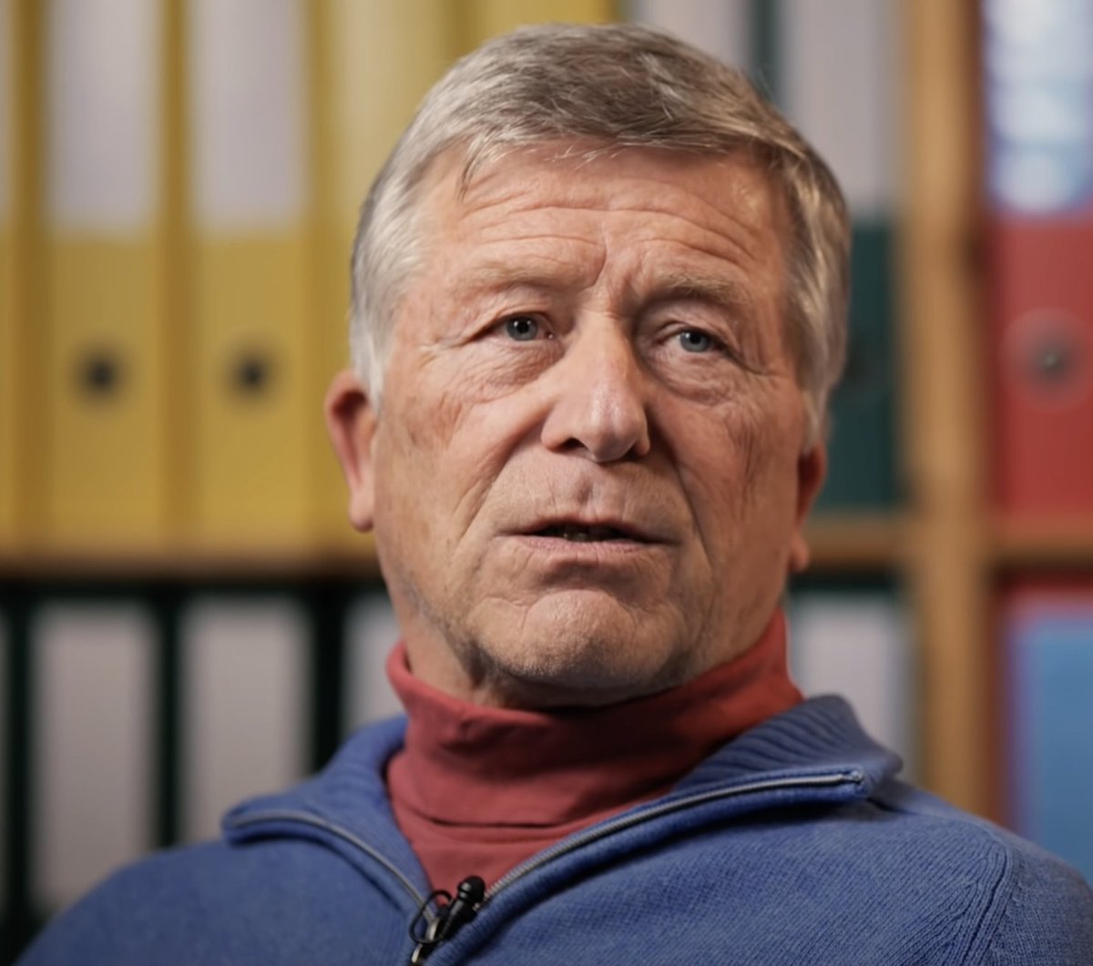 Ich finde Deutschland sollte auf keinen Fall Taurus-Marschflugkörper an die Ukraine liefern. Schrobenhausen in Oberbayern ist kein Provinznest wie jedes andere. Hier hat die Taurus Systems GmbH ihren Sitz, die für die Produktion der Taurus-Marschflugkörper verantwortlich ist.